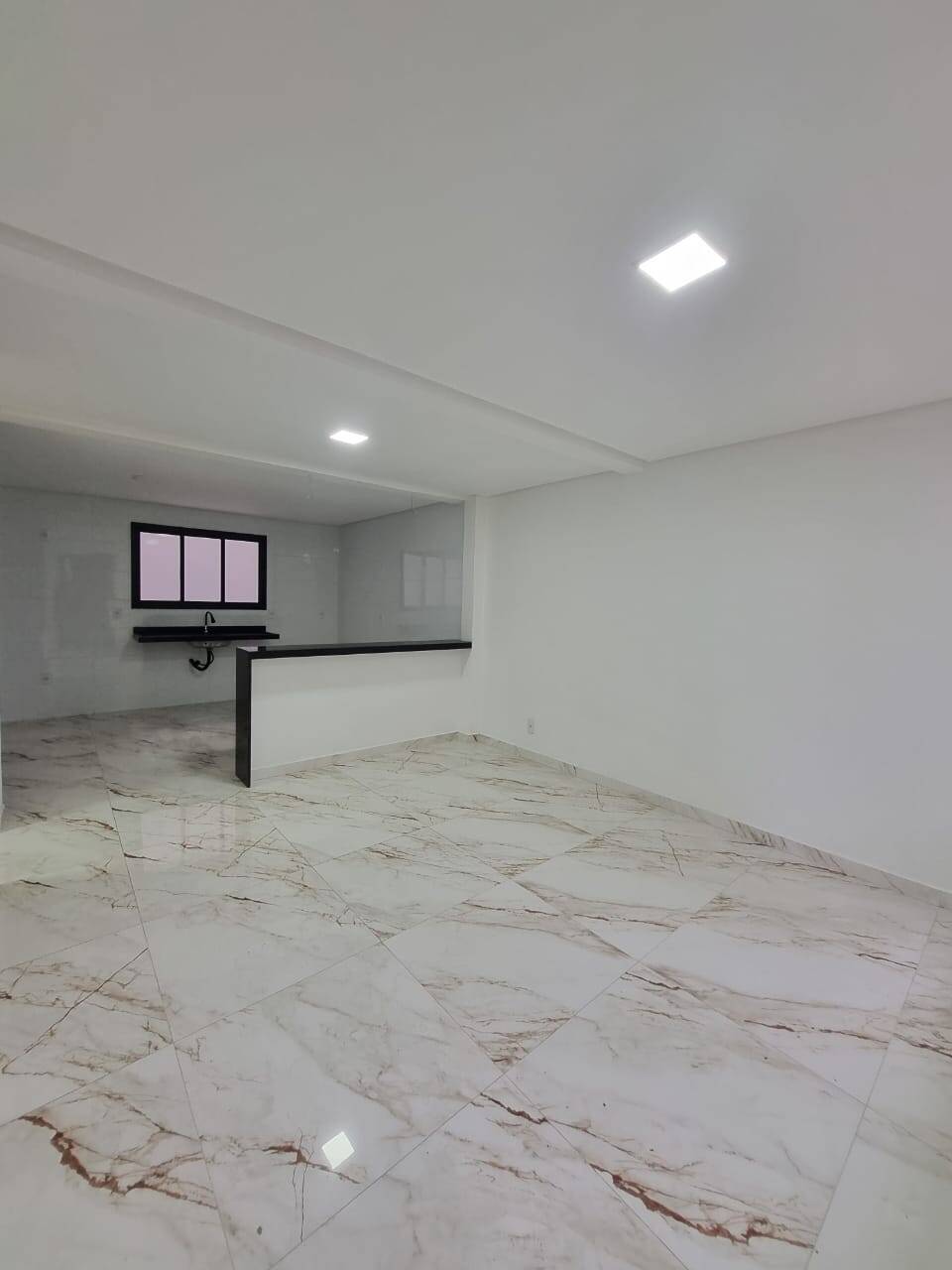 #2216 - Casa para Locação em Praia Grande - SP