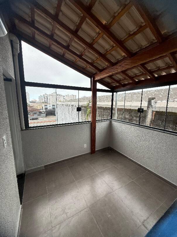 #1067 - Casa para Venda em Praia Grande - SP