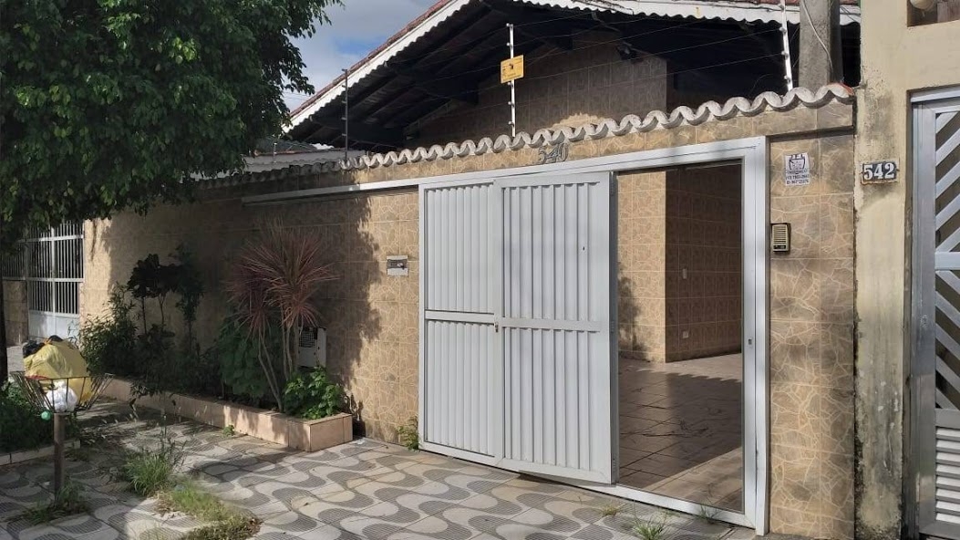 #2761 - Casa para Locação em Praia Grande - SP