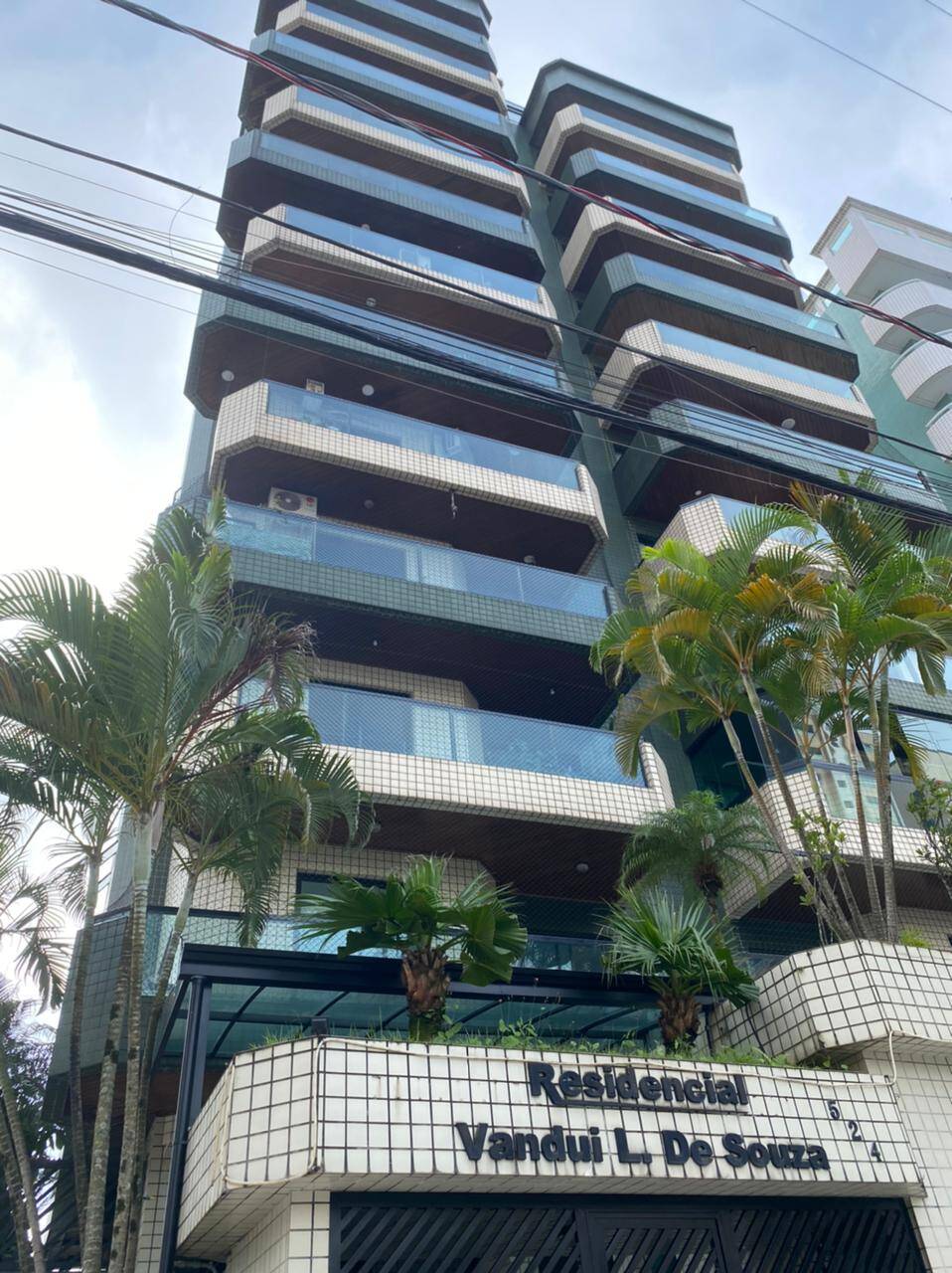 #4016 - Apartamento para Venda em Praia Grande - SP