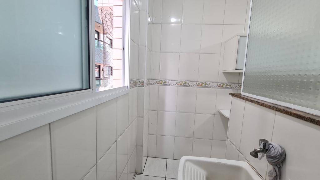 #8031 - Apartamento para Venda em Praia Grande - SP