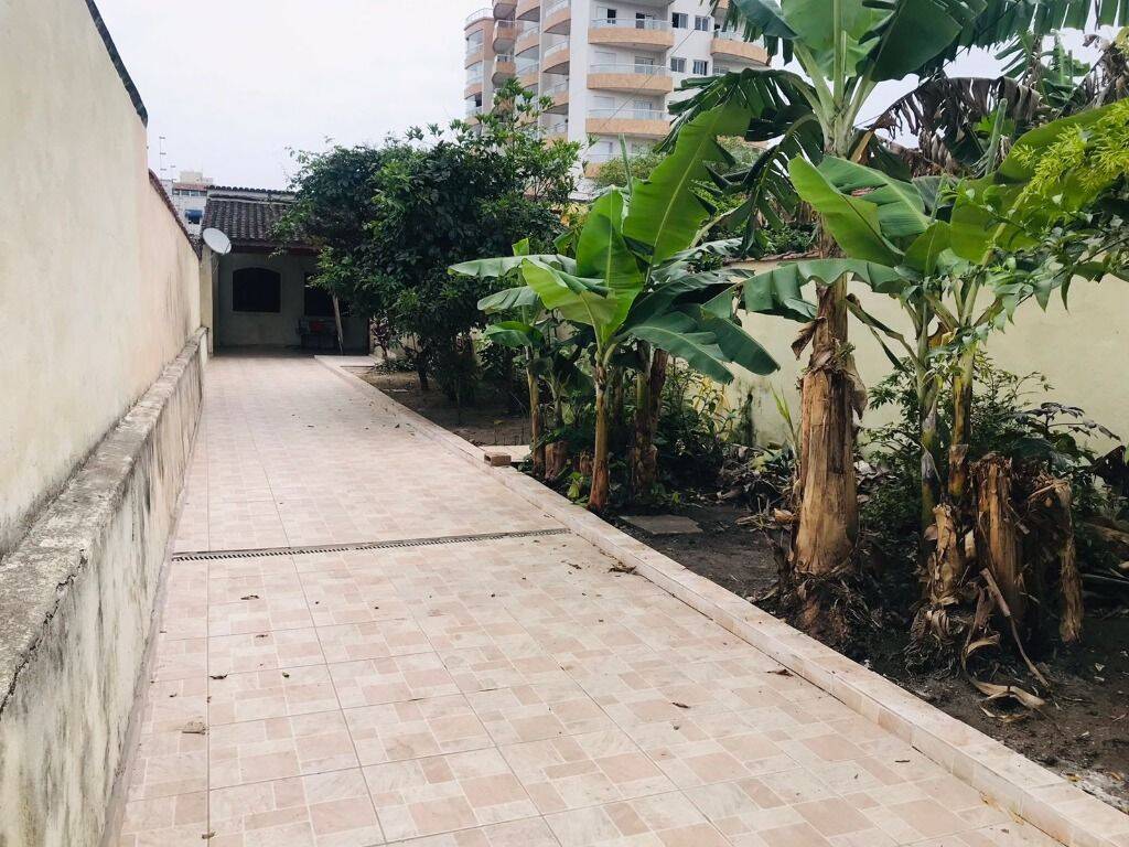 #7442 - Casa para Venda em Praia Grande - SP