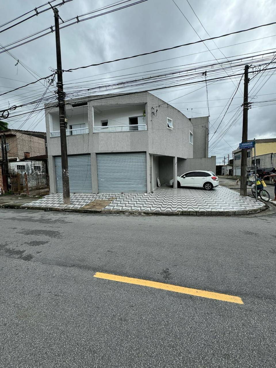 #7010 - Loja para Venda em Praia Grande - SP