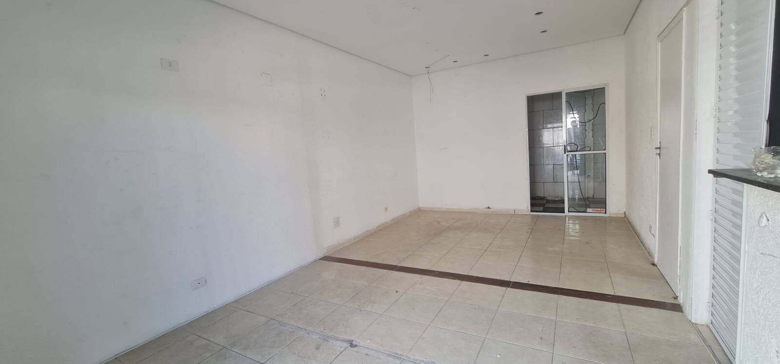 #2993 - Sala para Locação em Praia Grande - SP