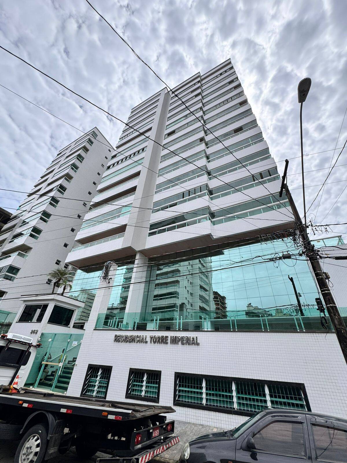 #7942 - Apartamento para Venda em Praia Grande - SP