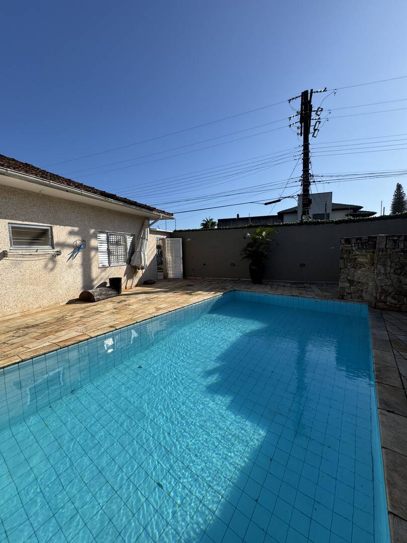 #7077 - Casa para Venda em Praia Grande - SP