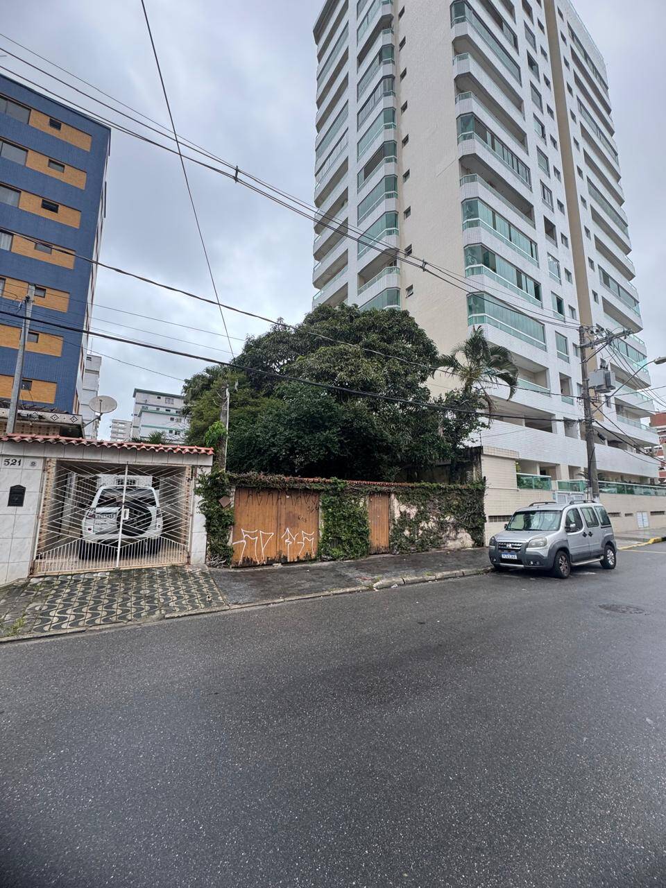 #8033 - Área para Venda em Praia Grande - SP