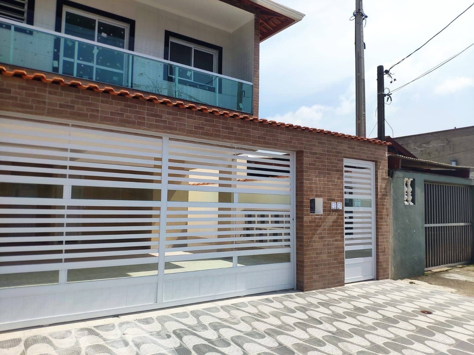 #8051 - Casa para Venda em Praia Grande - SP