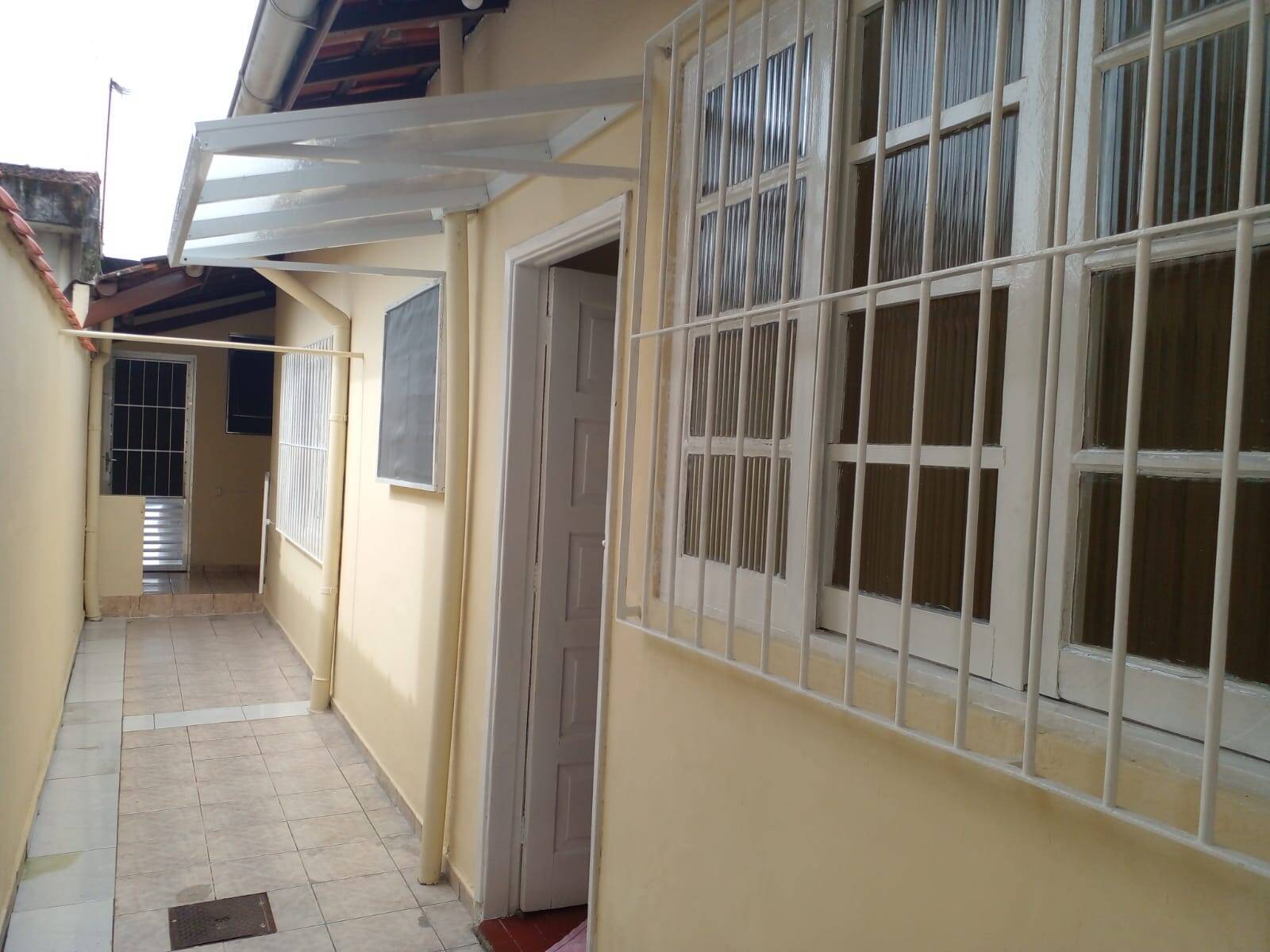 #8056 - Casa para Venda em Praia Grande - SP