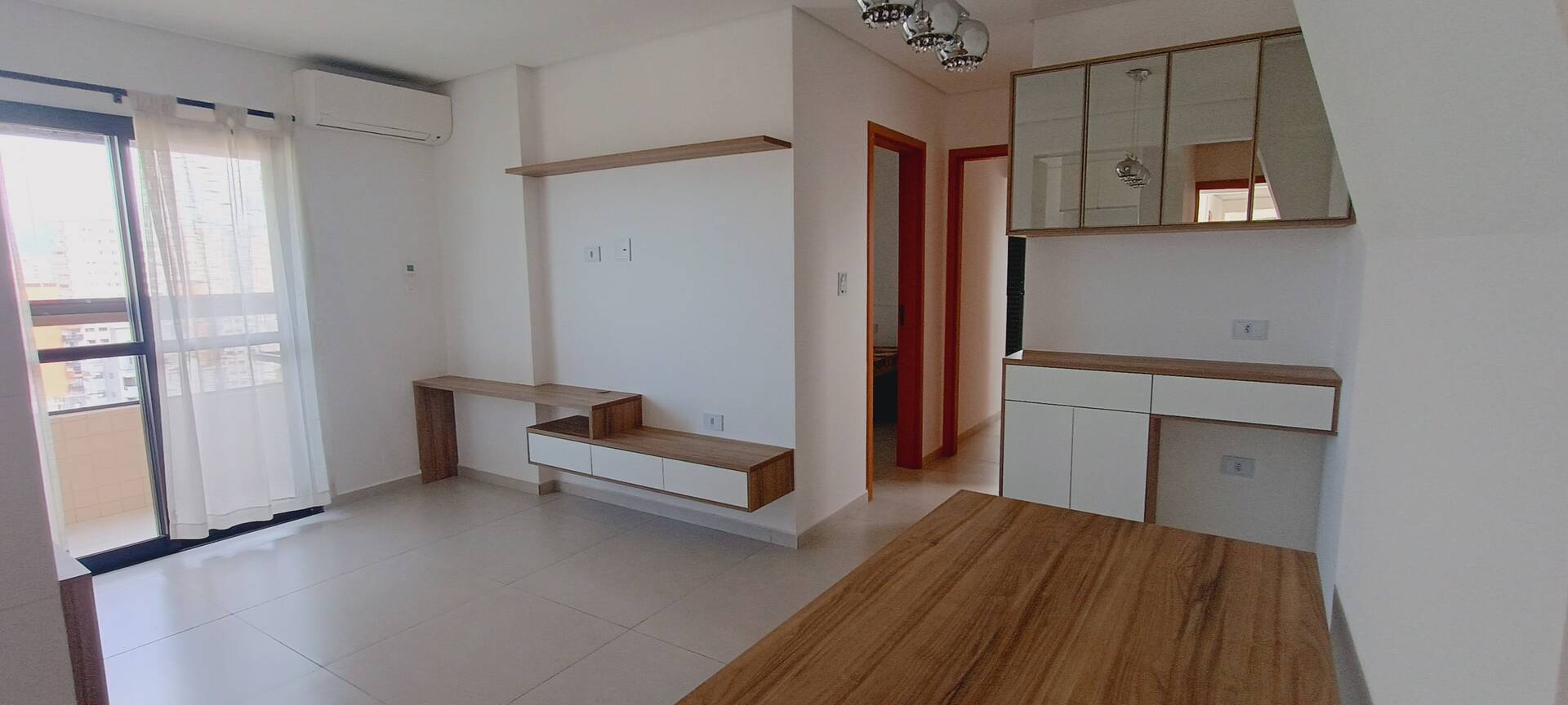#8154 - Apartamento para Venda em Praia Grande - SP