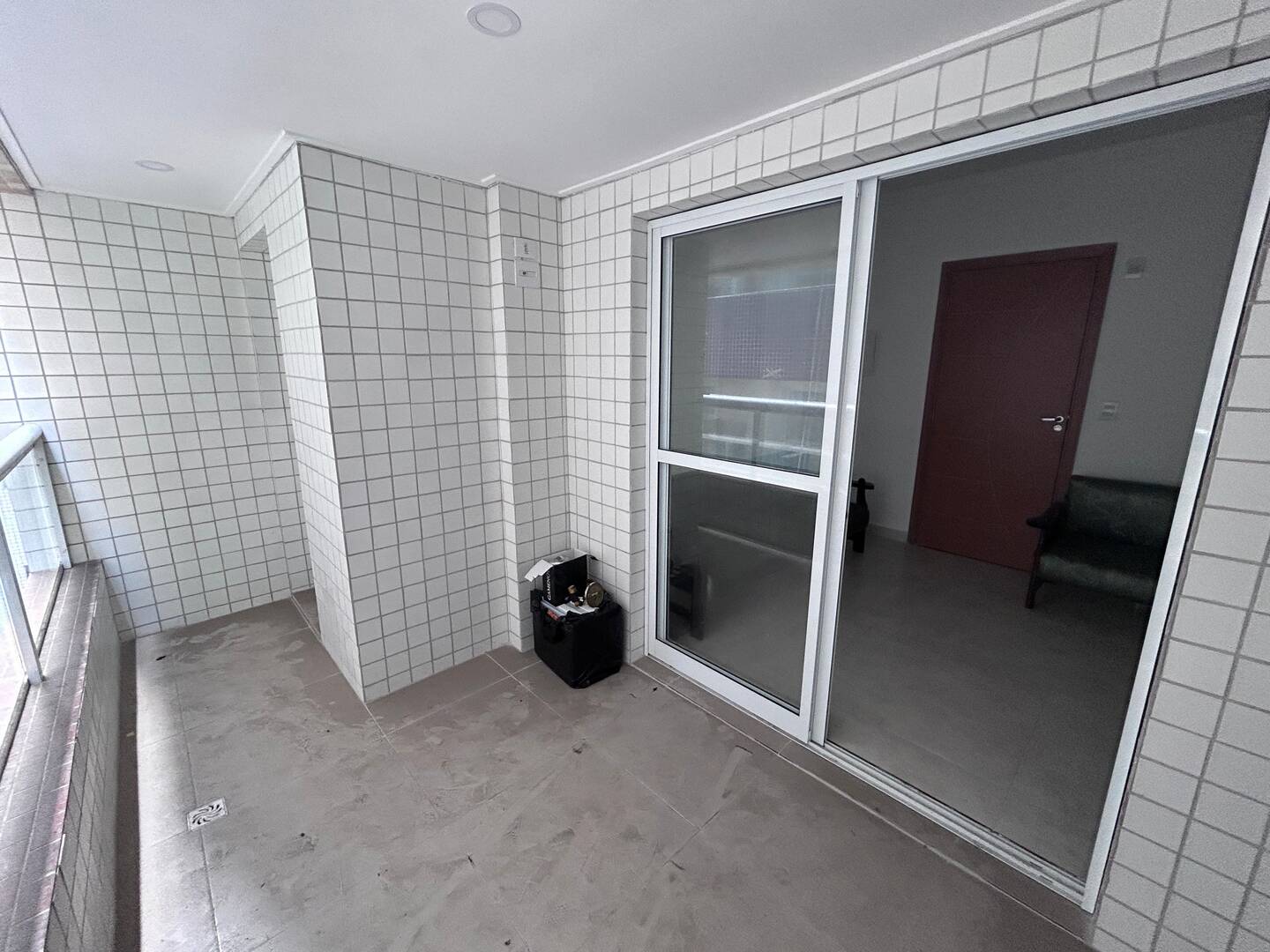 #8107 - Apartamento para Venda em Praia Grande - SP