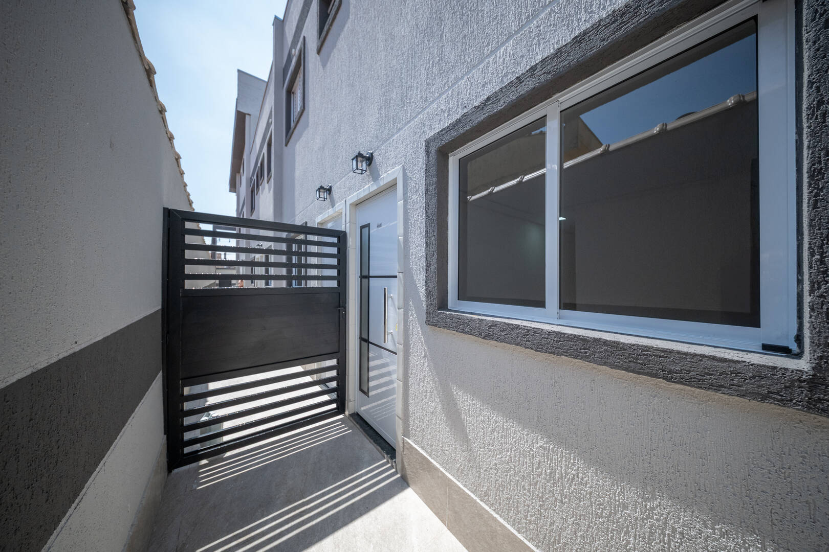 #8111 - Casa para Venda em Praia Grande - SP