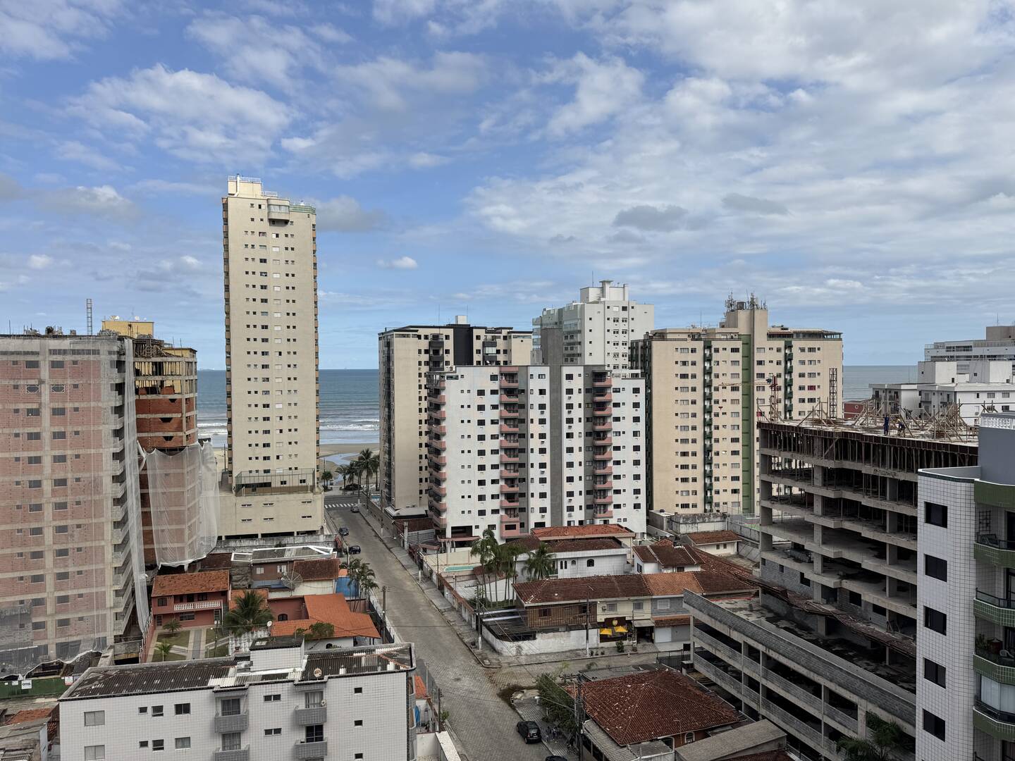 #7156 - Apartamento para Venda em Praia Grande - SP
