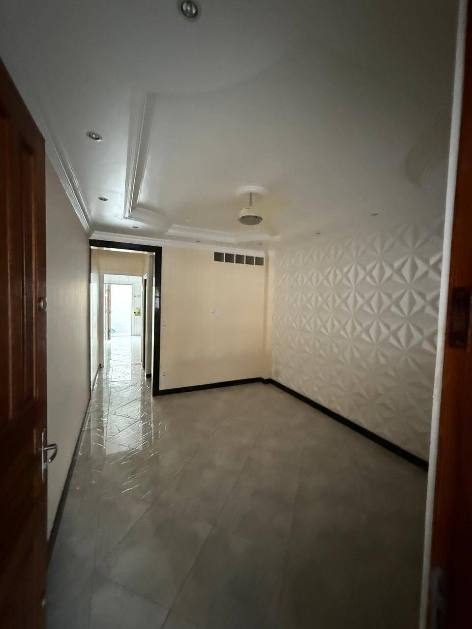 #8155 - Sobrado para Venda em Praia Grande - SP