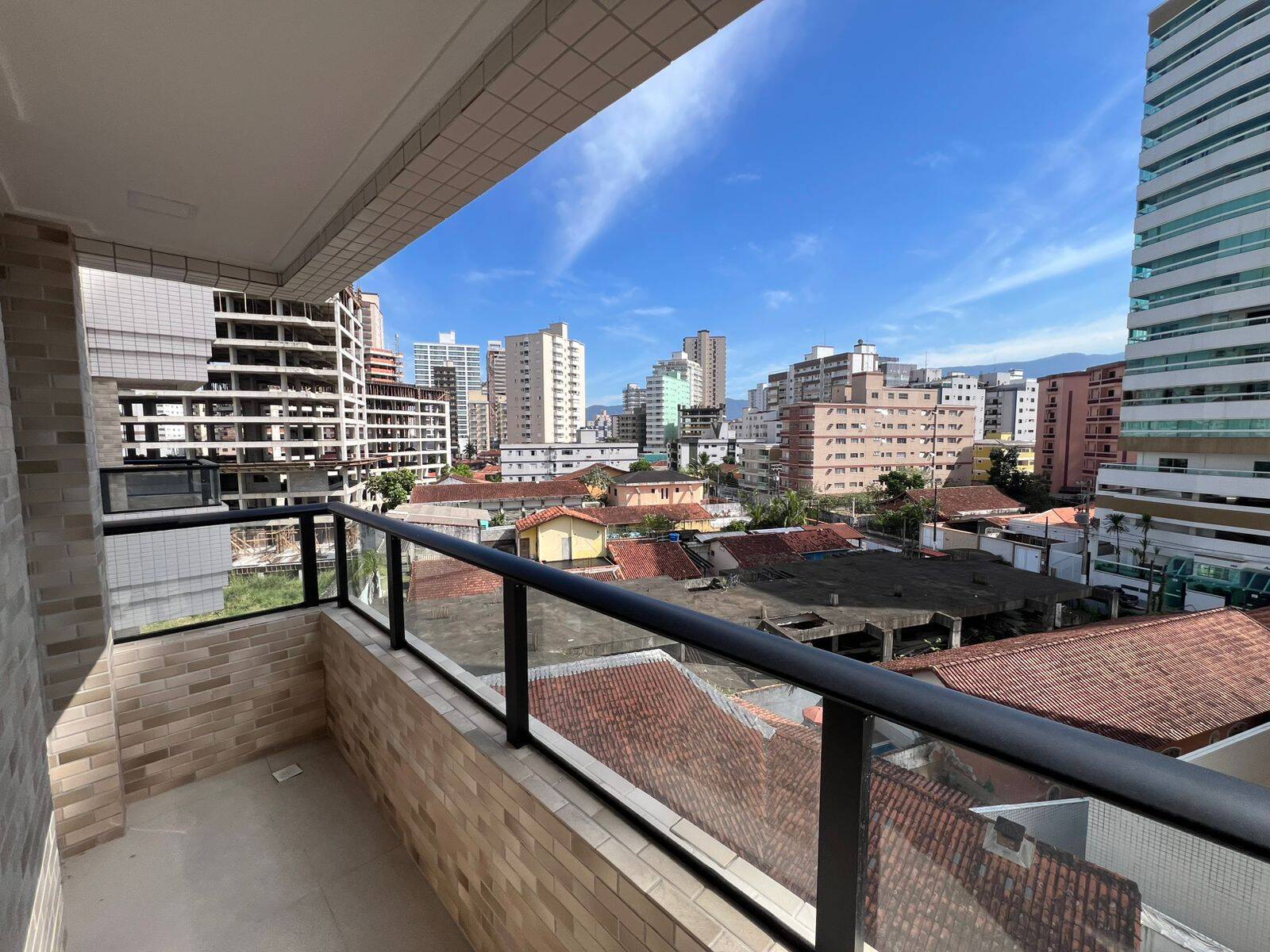 #2053 - Apartamento para Venda em Praia Grande - SP