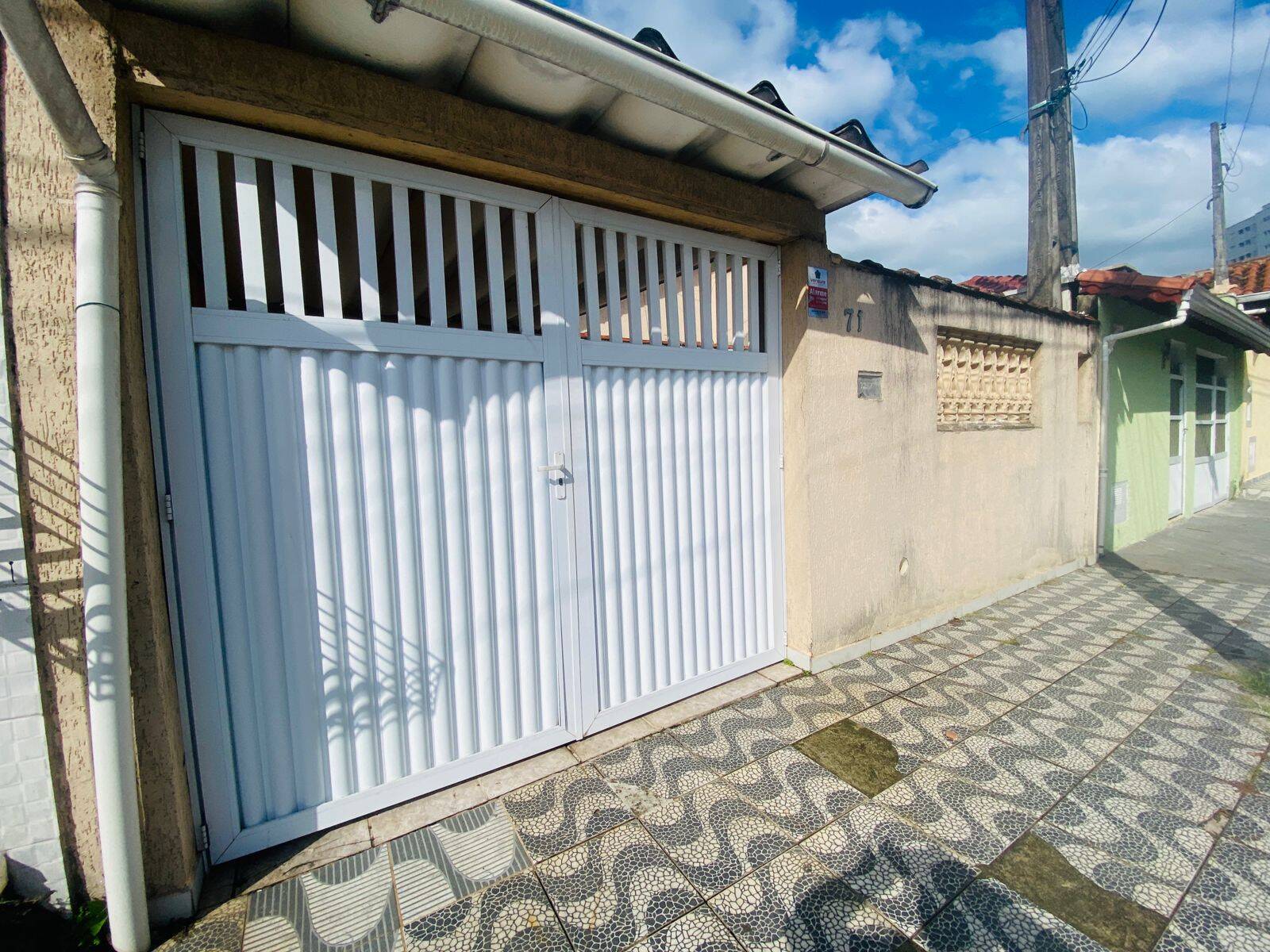 #2129 - Casa para Venda em Praia Grande - SP