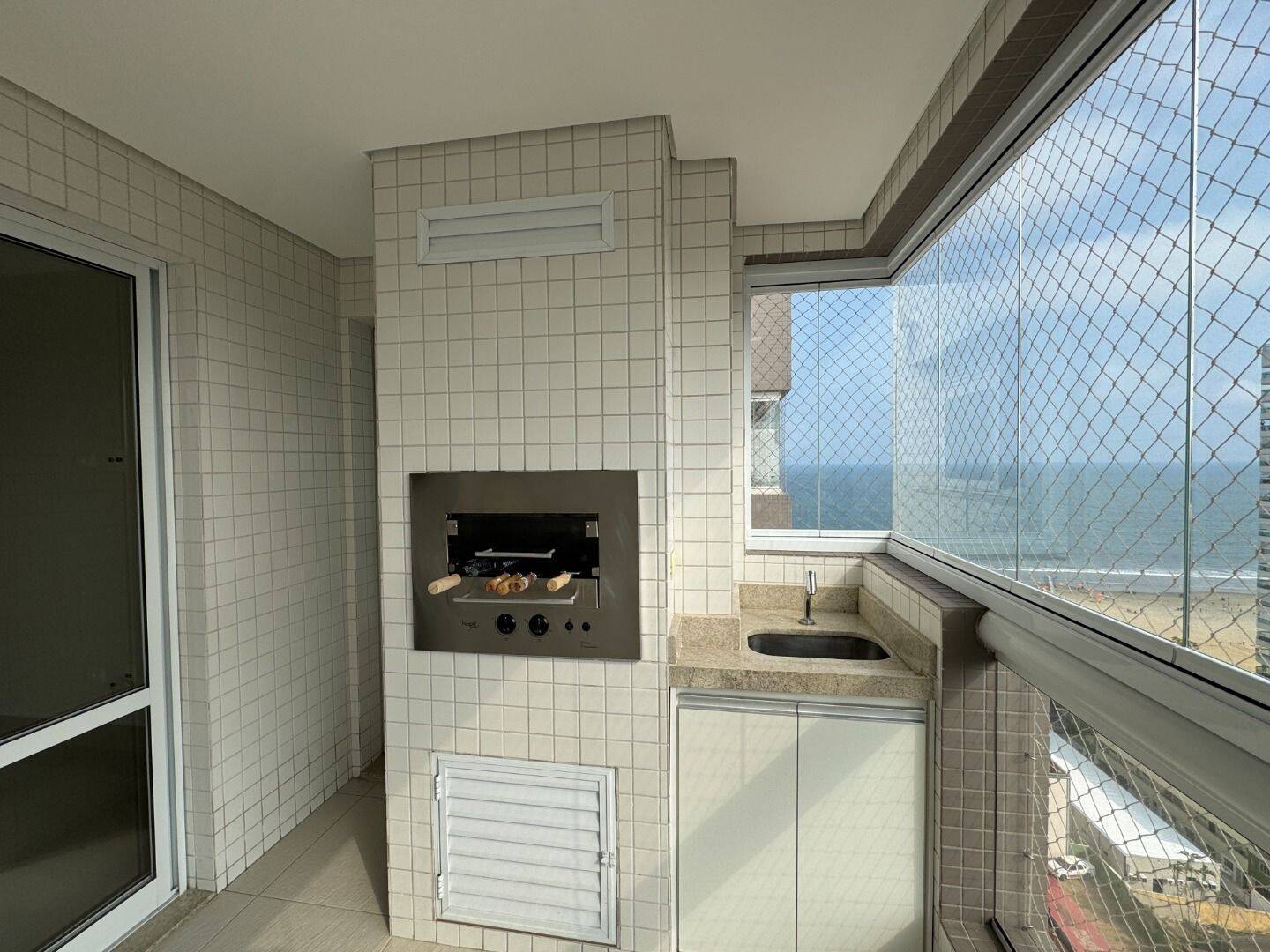 #2153 - Apartamento para Venda em Praia Grande - SP