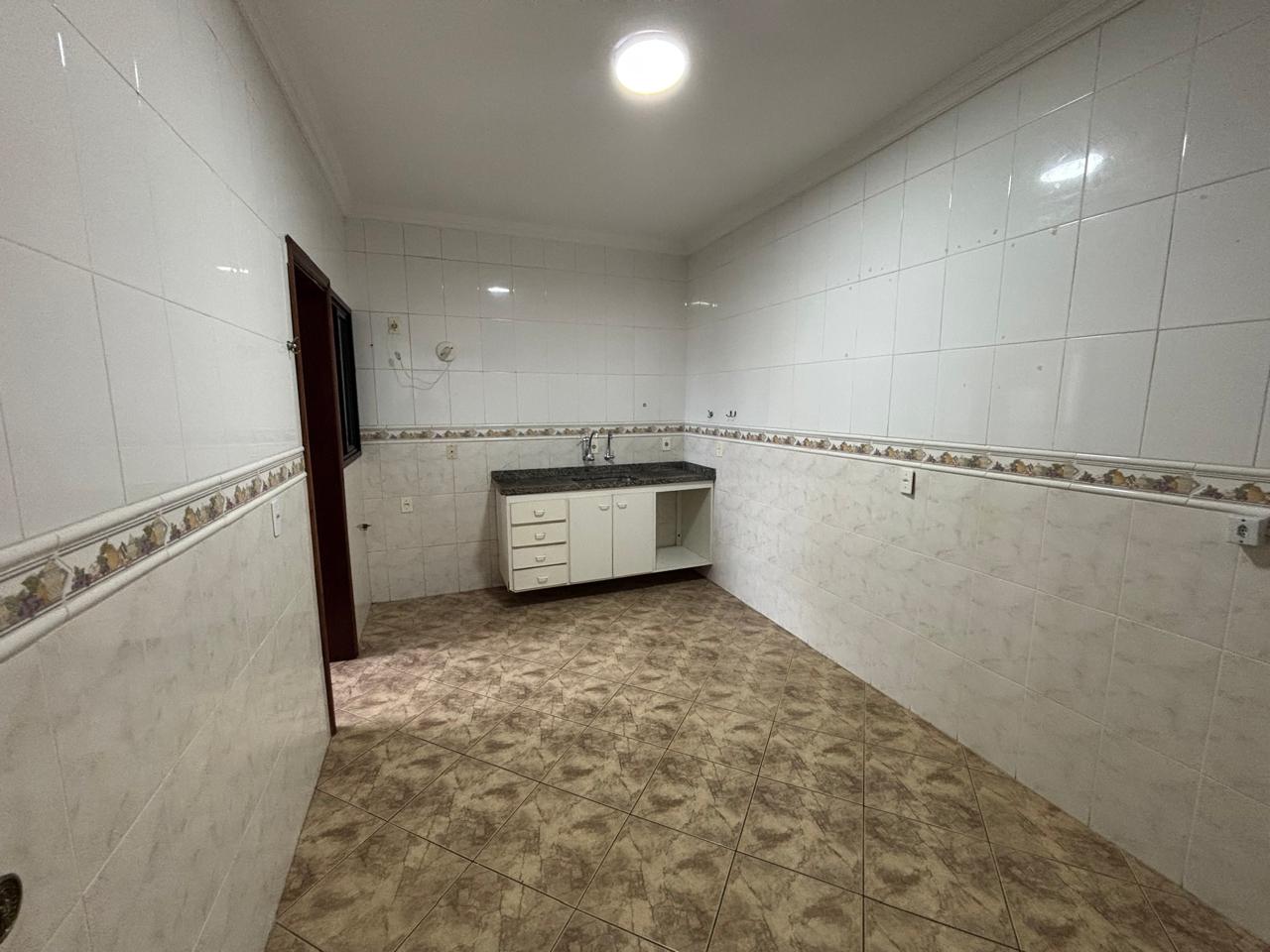 #2231 - Apartamento para Locação em Praia Grande - SP