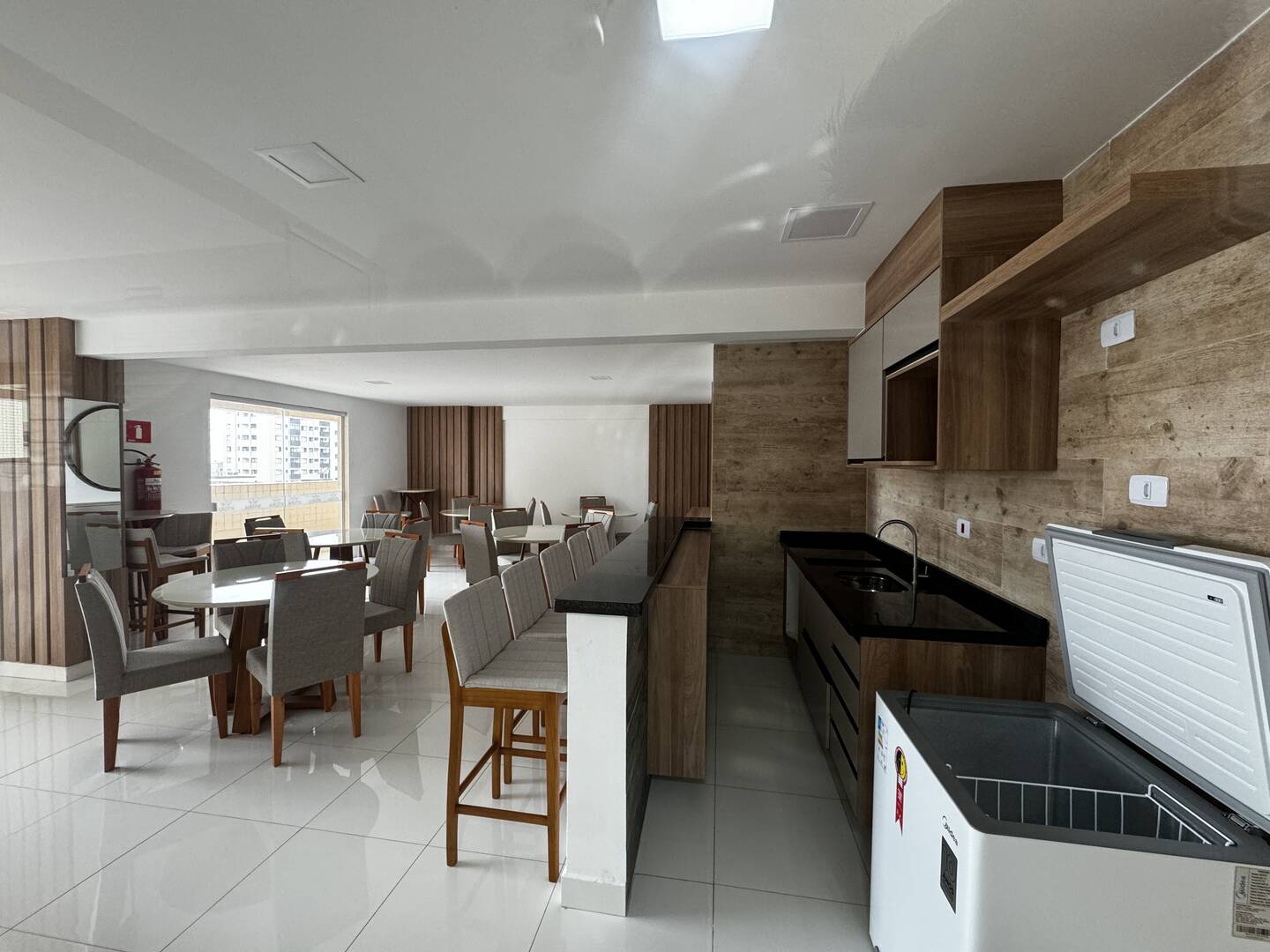 #7713 - Apartamento para Venda em Praia Grande - SP