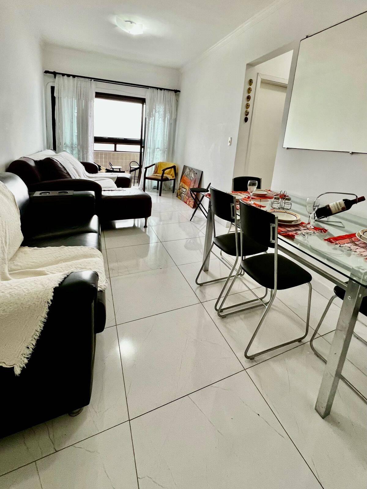 #2063 - Apartamento para Venda em Praia Grande - SP