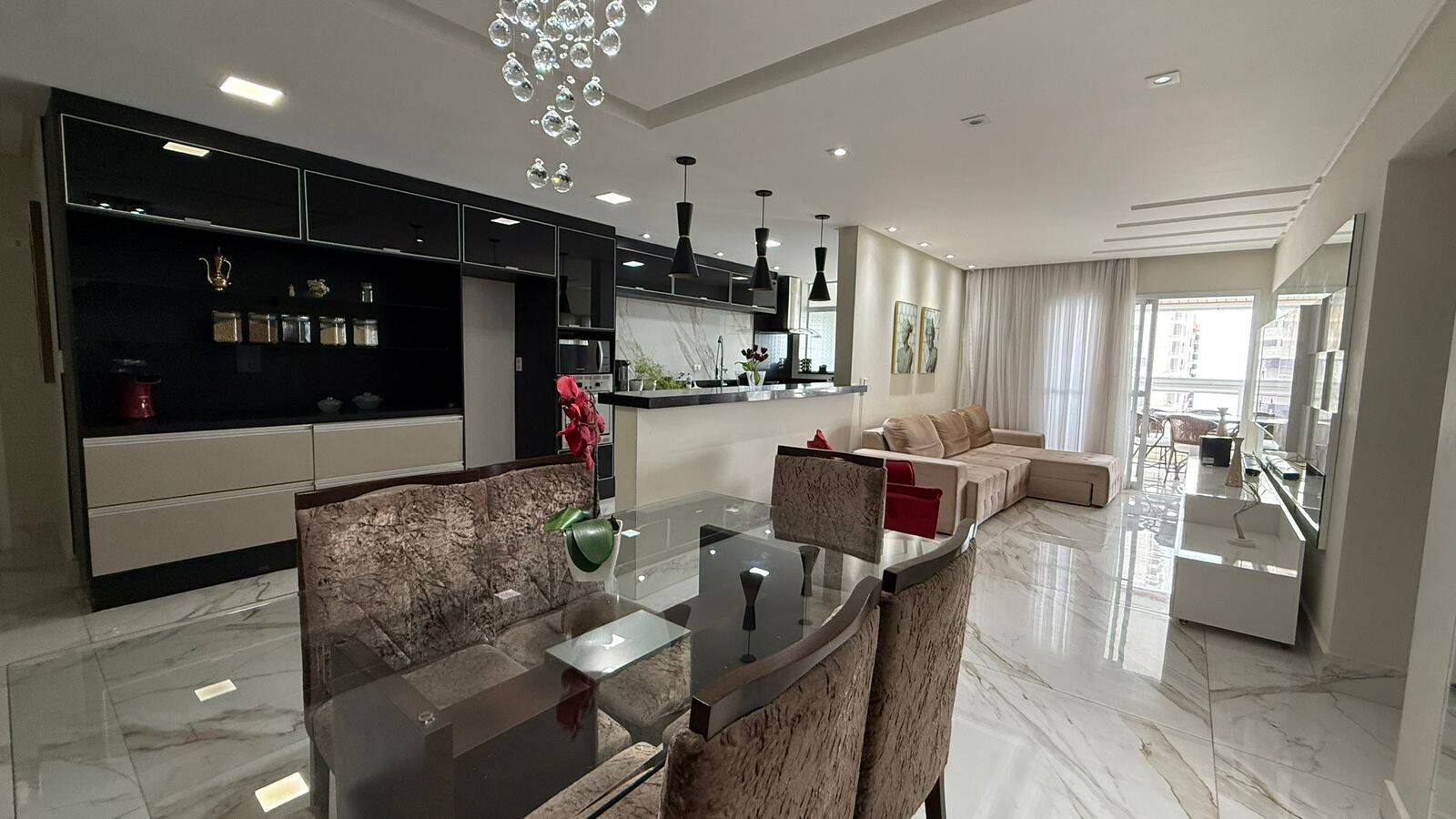 #7766 - Apartamento para Venda em Praia Grande - SP