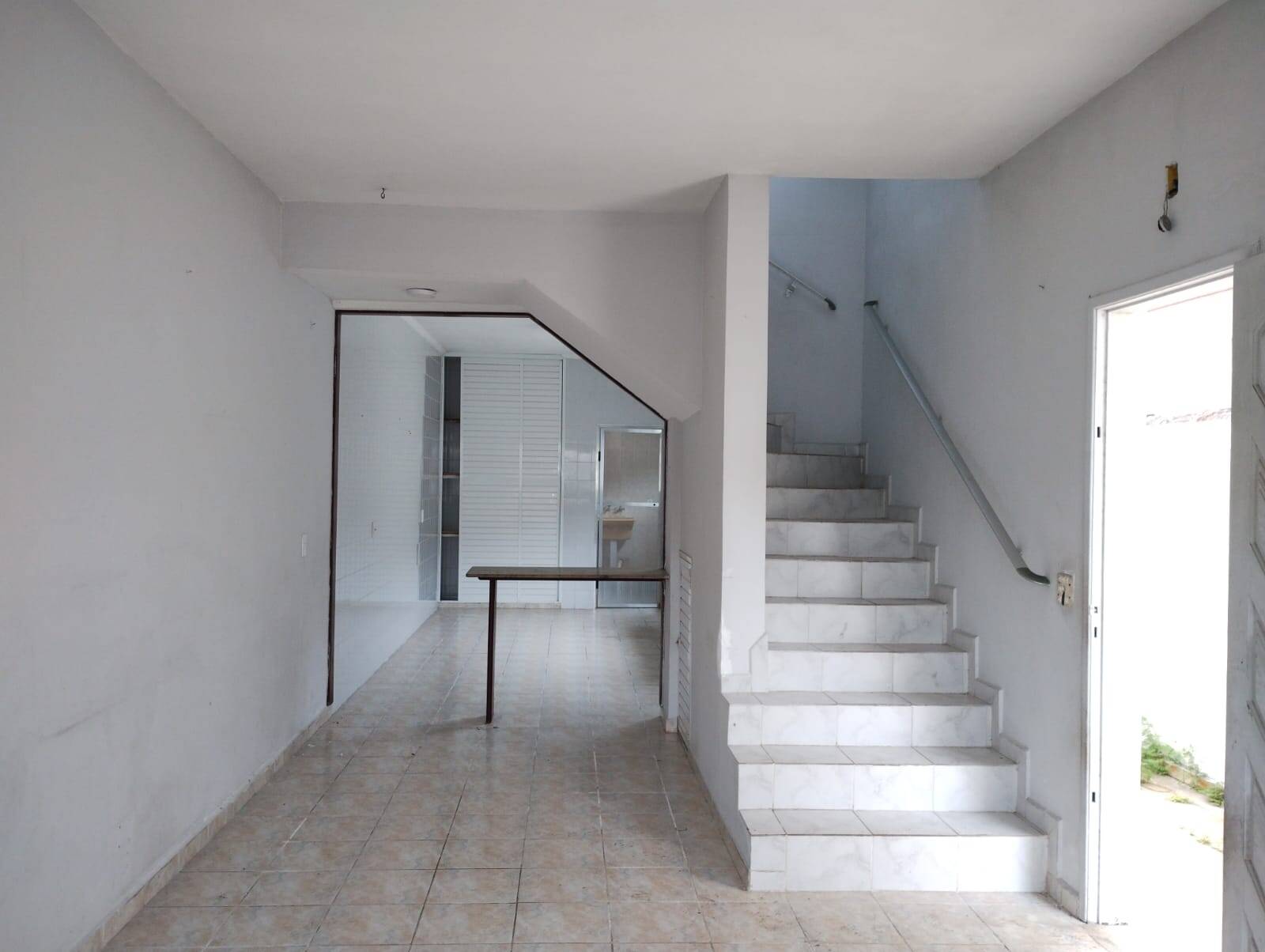 #3012 - Casa para Venda em Praia Grande - SP