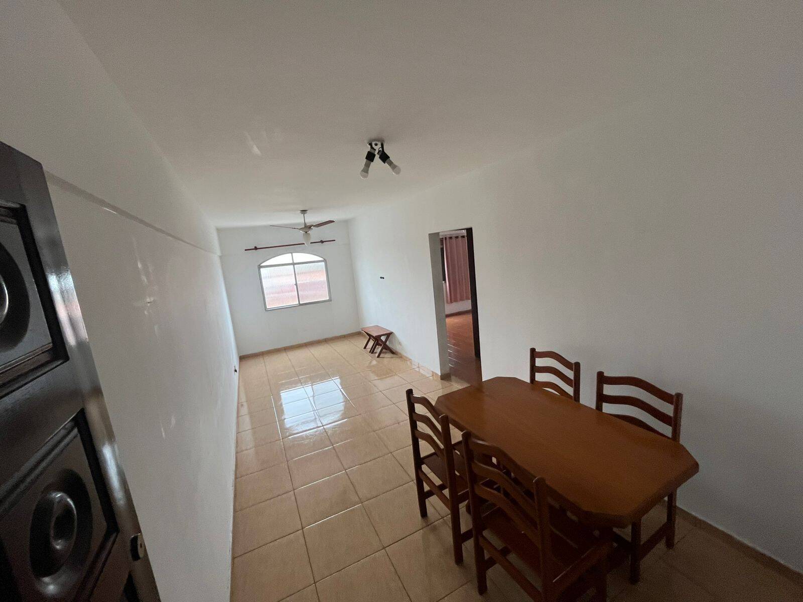 #7866 - Apartamento para Venda em Praia Grande - SP