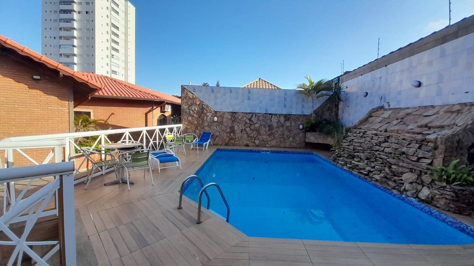#1005 - Casa para Venda em Praia Grande - SP