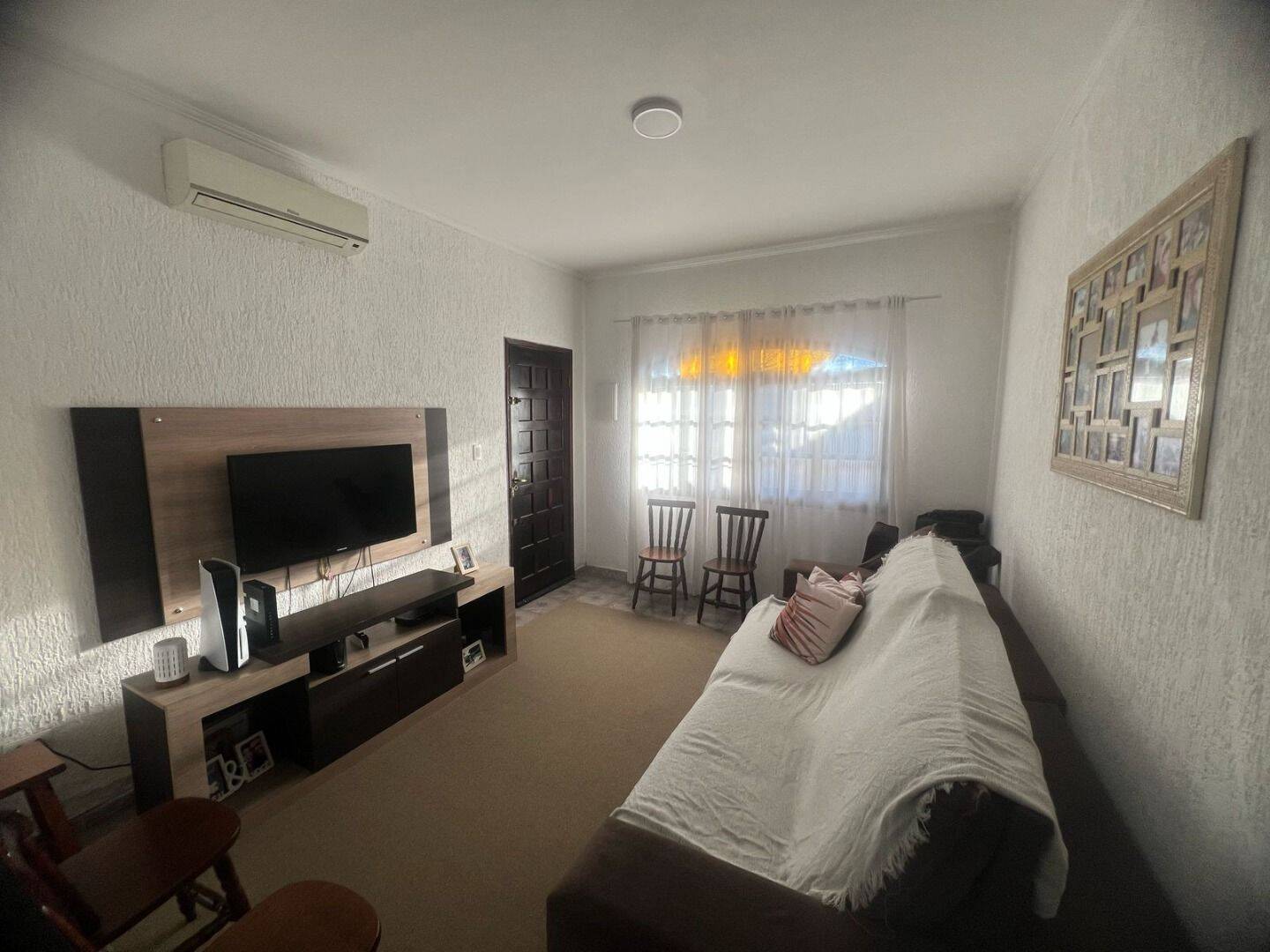 #2084 - Casa para Venda em Praia Grande - SP