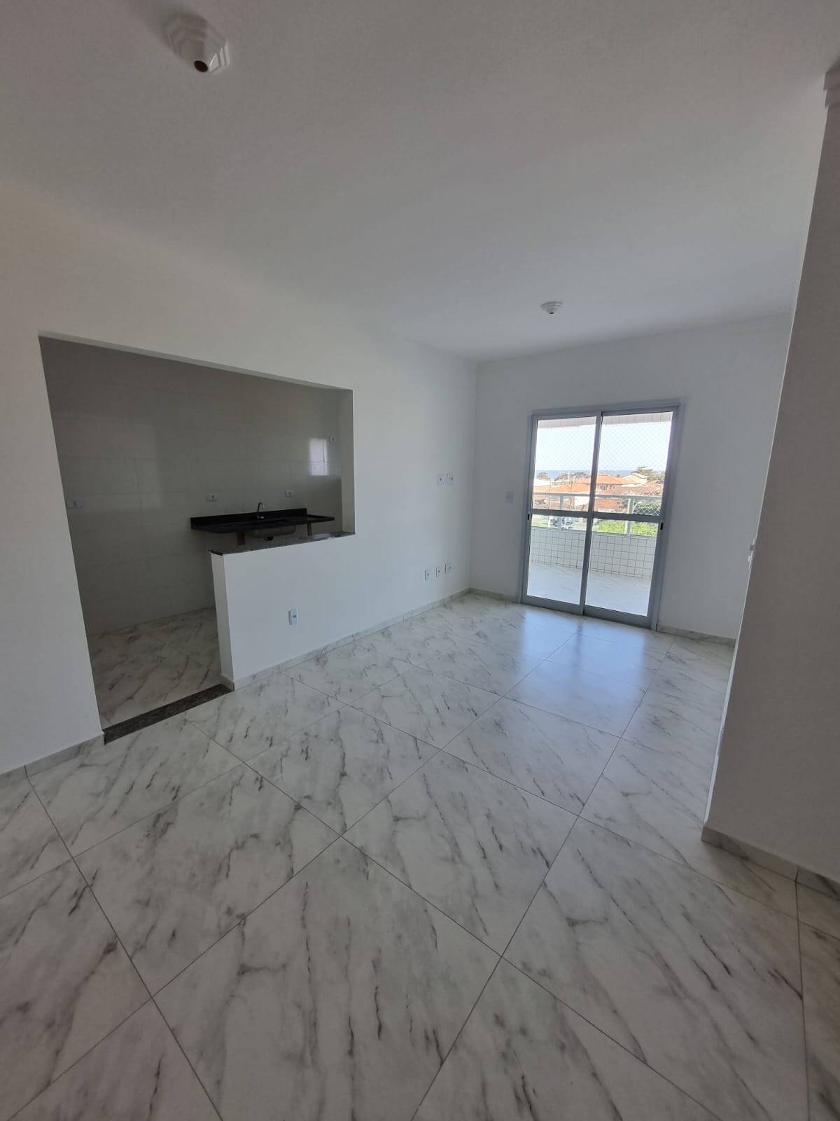 #1014 - Apartamento para Locação em Praia Grande - SP