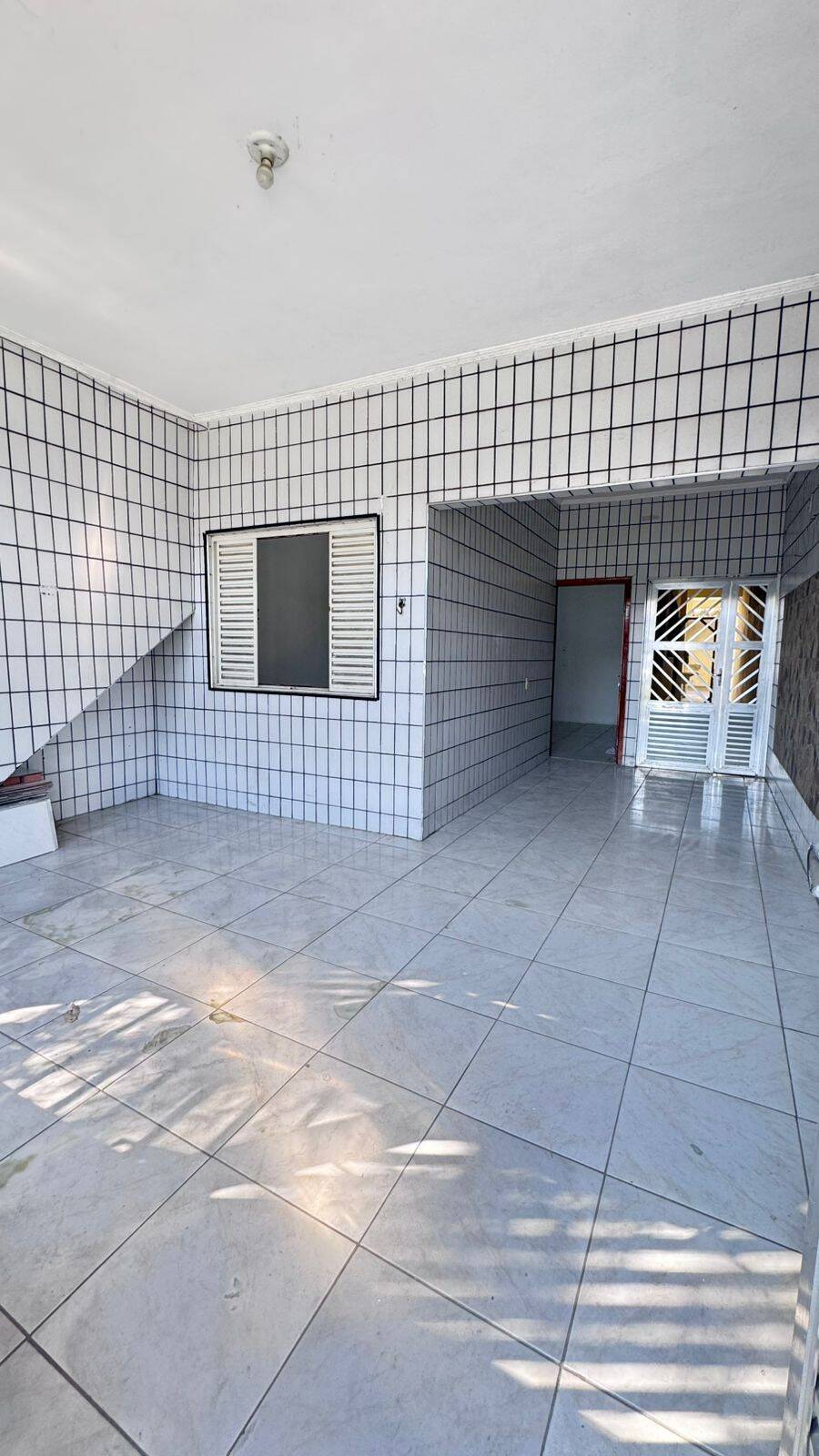 #7929 - Casa para Locação em Praia Grande - SP