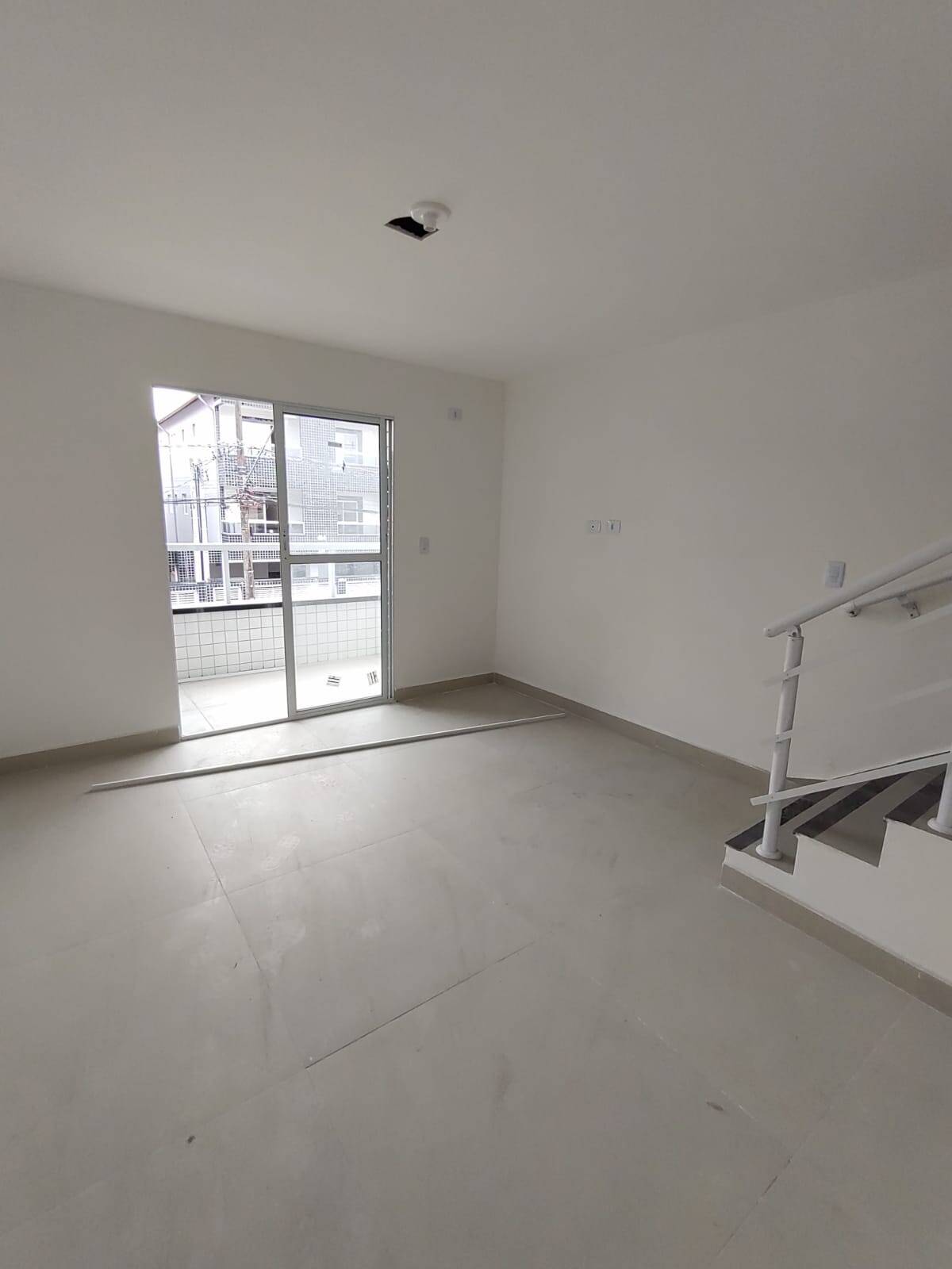 #1021 - Casa em condomínio para Venda em Praia Grande - SP