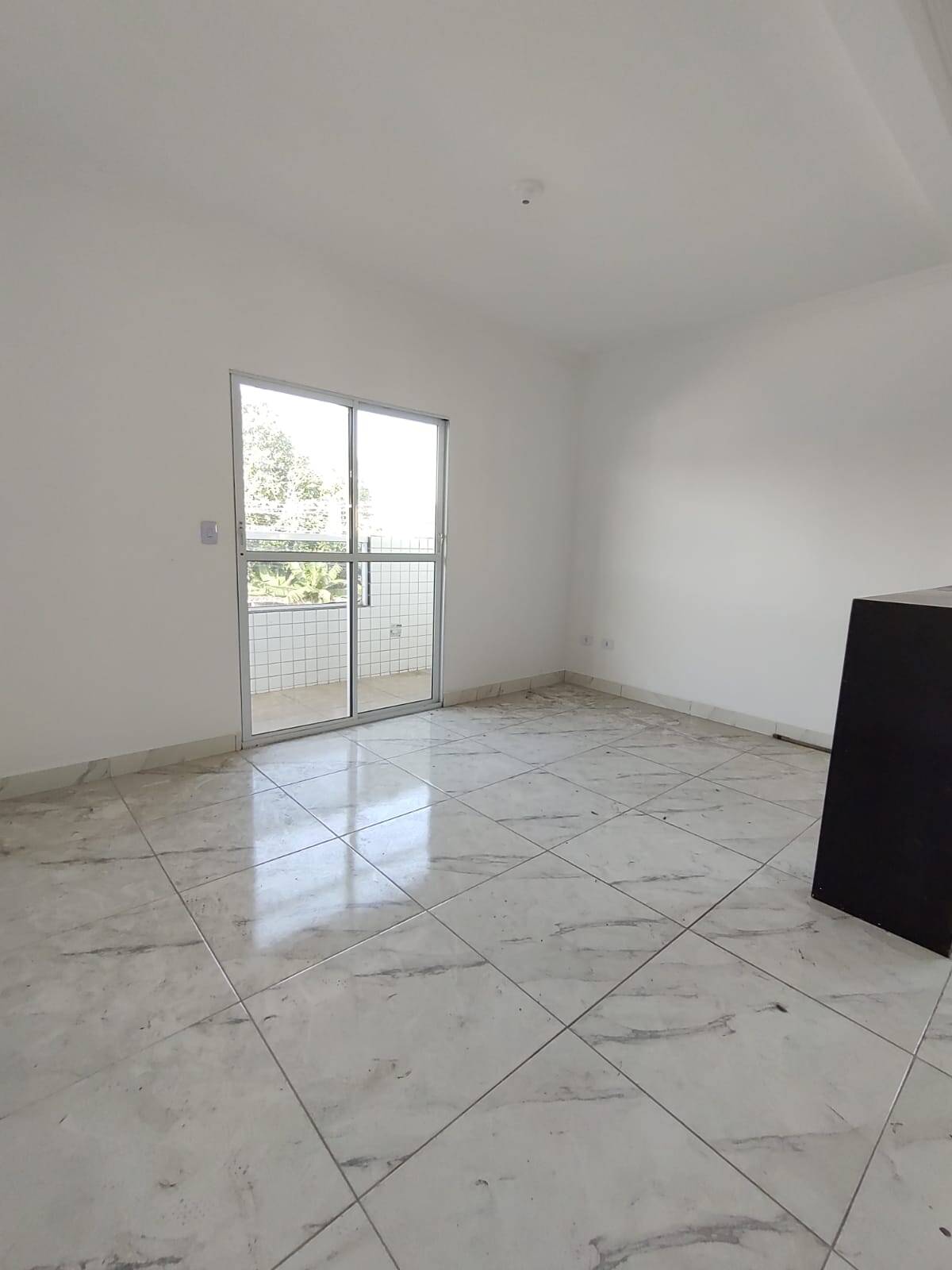 #1025 - Casa para Venda em Praia Grande - SP