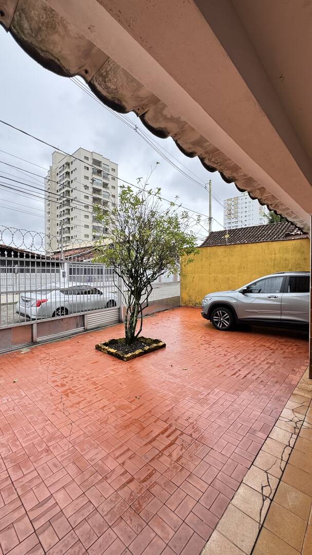 #7065 - Casa para Venda em Praia Grande - SP