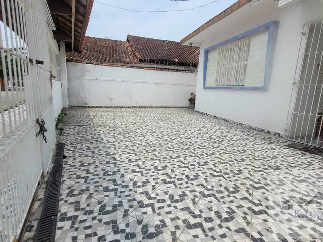 #7336 - Casa para Venda em Praia Grande - SP - 1