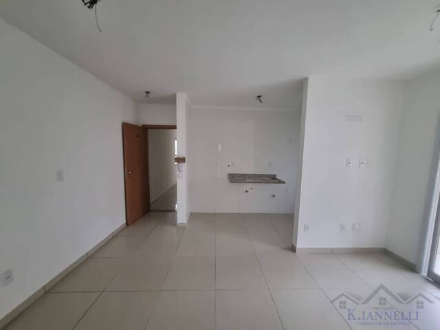 #7995 - Apartamento para Venda em Praia Grande - SP - 2