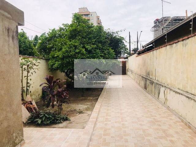 #7442 - Casa para Venda em Praia Grande - SP