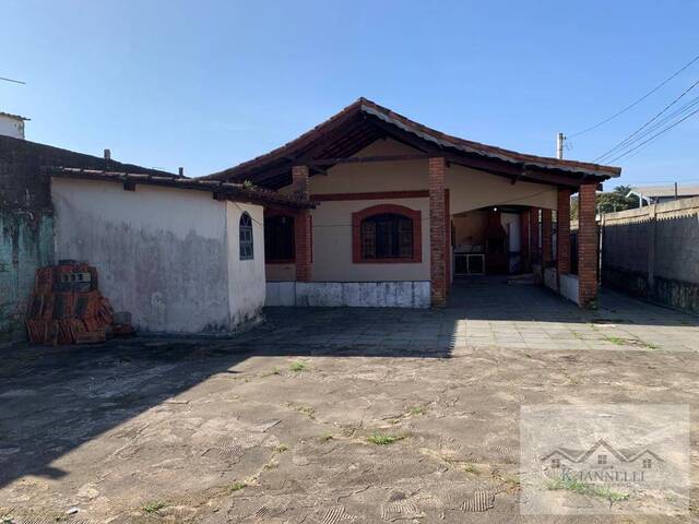 #7496 - Casa para Venda em Itanhaém - SP - 2