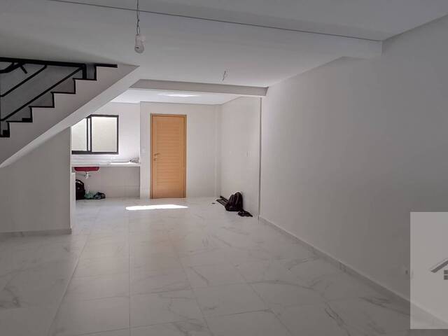 #7515 - Casa para Venda em Praia Grande - SP