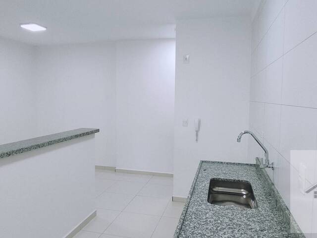 #7550 - Apartamento para Venda em Praia Grande - SP - 3