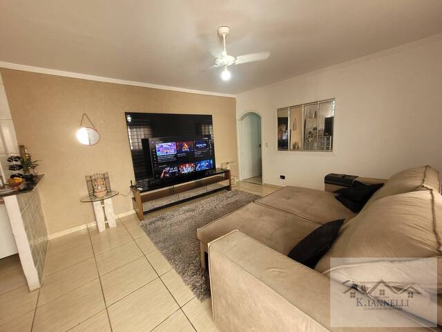 #7584 - Casa para Venda em Praia Grande - SP