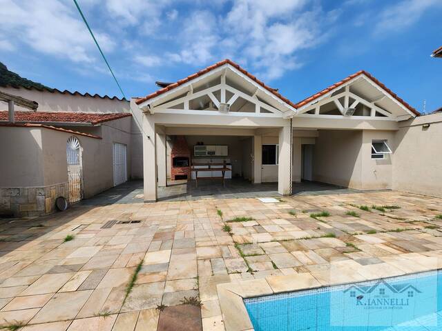 #0113 - Casa para Venda em Praia Grande - SP
