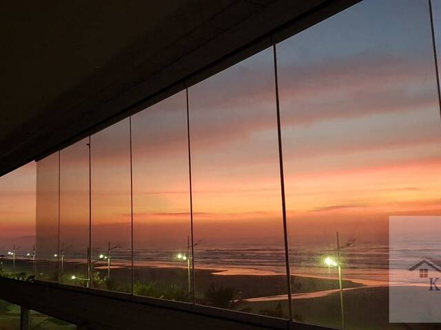 #7686 - Apartamento para Venda em Praia Grande - SP