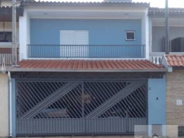 #8005 - Casa para Venda em Praia Grande - SP - 1