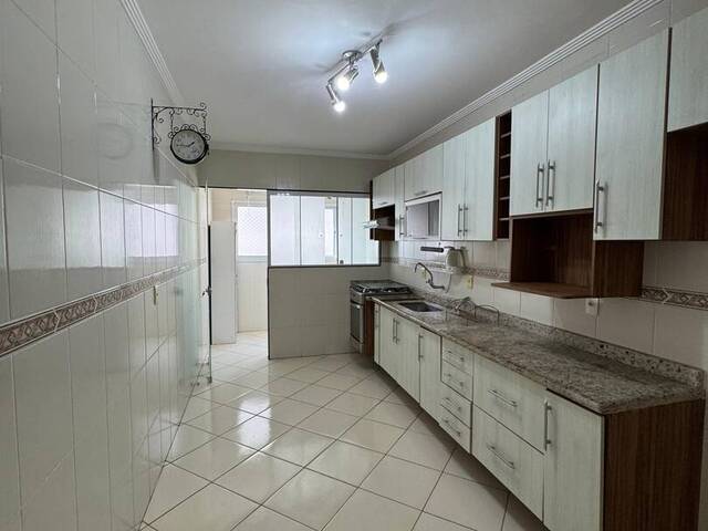 #7941 - Apartamento para Venda em Praia Grande - SP