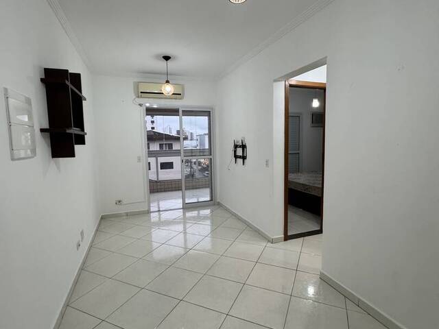 Apartamento para Venda em Praia Grande - 4