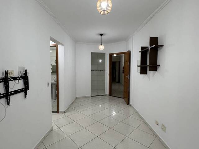 #7066 - Apartamento para Venda em Praia Grande - SP