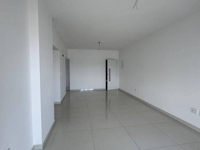 Apartamento para Venda em Praia Grande - 4