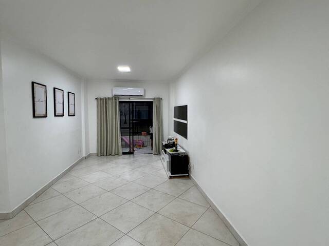 Apartamento para Venda em Praia Grande - 5