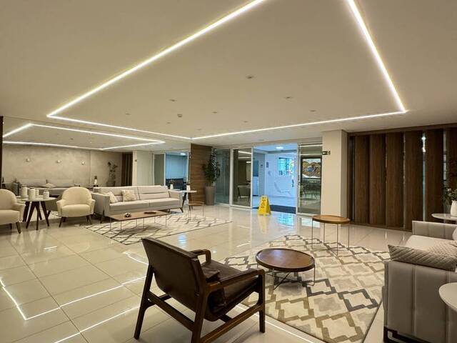 #8014 - Apartamento para Venda em Praia Grande - SP